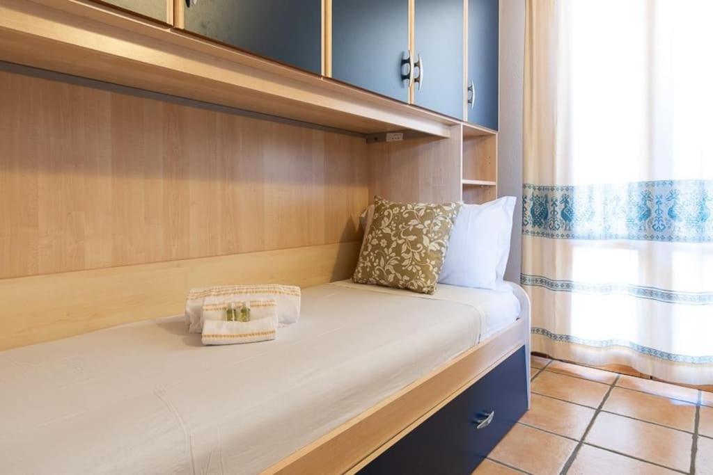 Luisa Sunny House Apartment Santa Maria Navarrese Ngoại thất bức ảnh